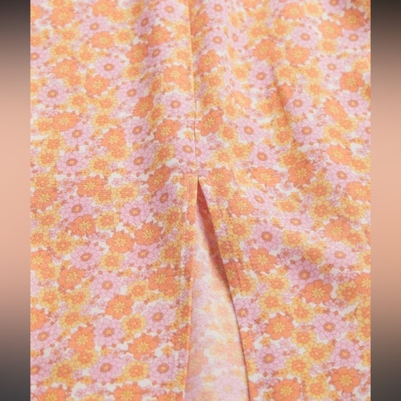 Women’s H&M floral romantic cottage Puff-sleeved midi dress size medium NWT - Picture 10 of 14